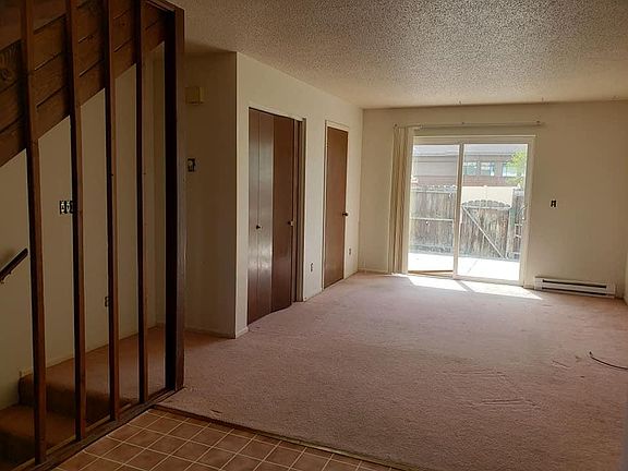 2nd image of 400 Monroe Ave APT 8