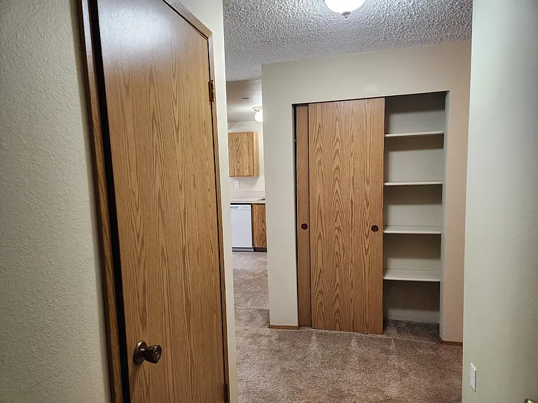 PARKHURST APARTMENTS — Photo 8