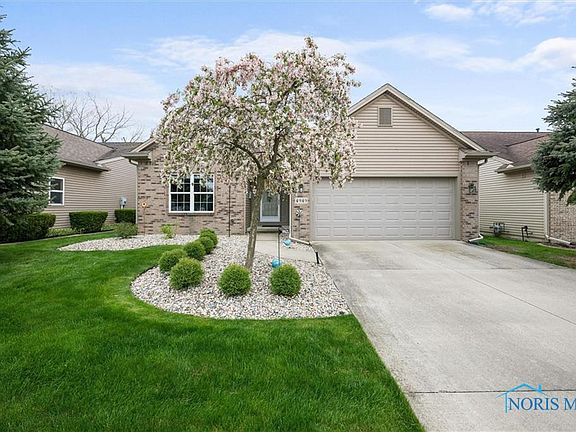 2nd image of 4949 Lake Breeze Ln