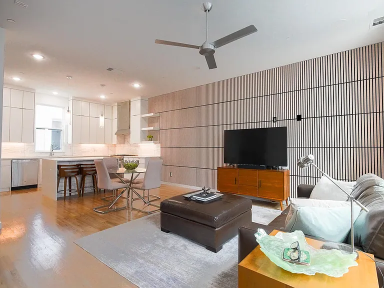1510 N Washington Ave #102 — Photo 6