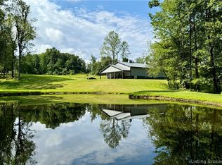 2075 E Radio Tower Rd, Scottsburg, IN 47170