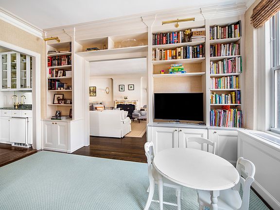 3rd image of 1075 Park Ave #7B