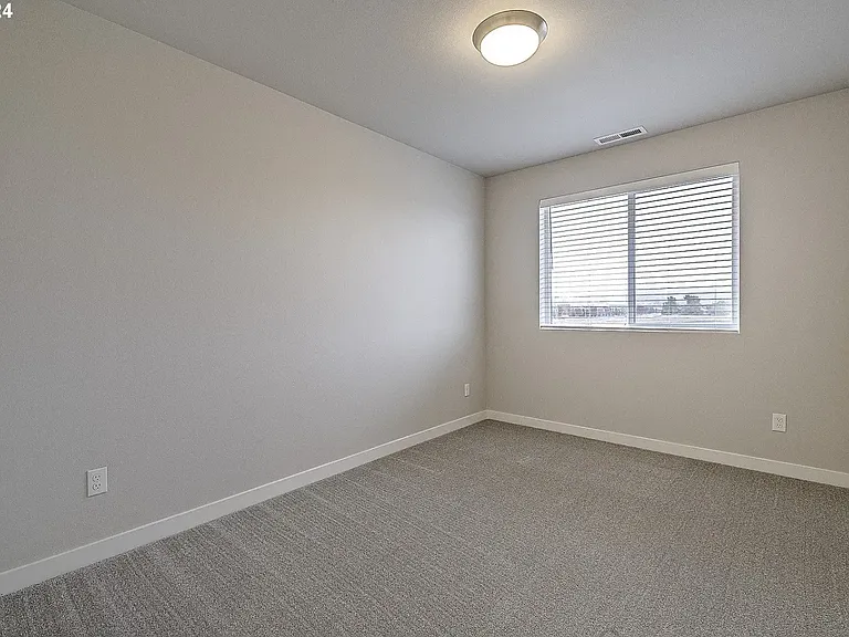 3634 Ash St — Photo 16