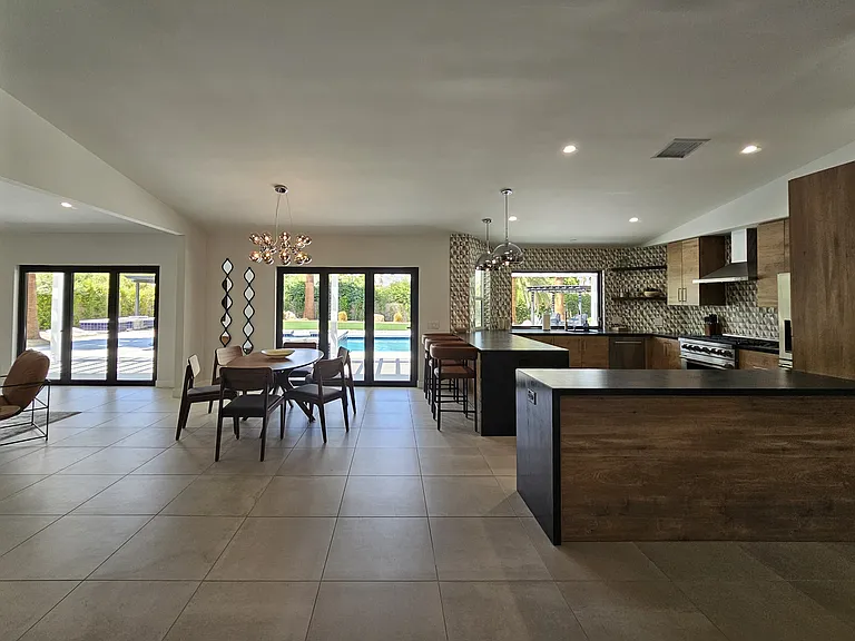 72278 Barbara Dr — Photo 15