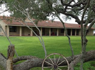 3455 Cr #157, Pawnee, TX 78145