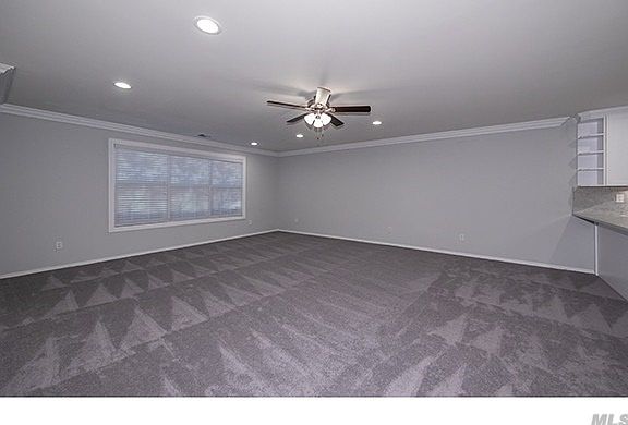 3rd image of 99 Village Green Dr Unit 99