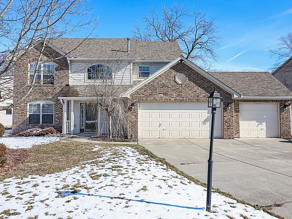 2nd image of 8664 Woodbluff Ct