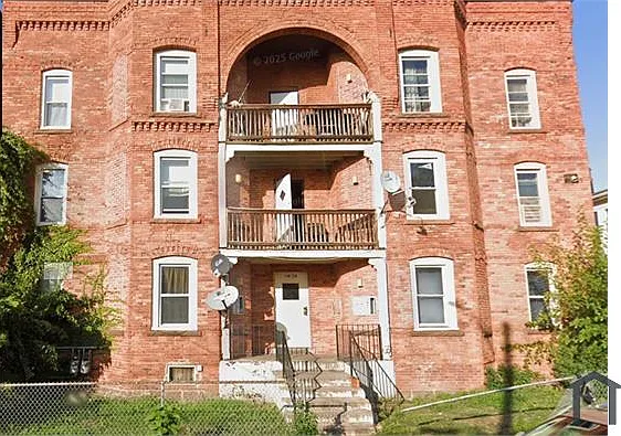 114 Mather St #3E