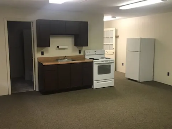 185 N Main St APT 5, Barre, VT 05641
