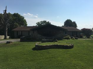 717 Montvue Dr, Kingston, TN 37763