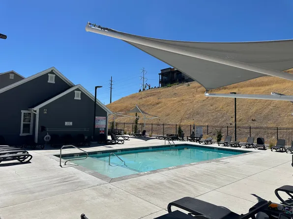 16056 S Bodmin Way W, Riverton, UT 84065