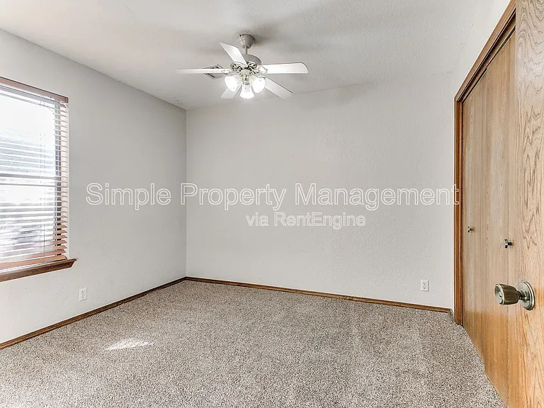 3716 Summer Cloud Dr — Photo 23