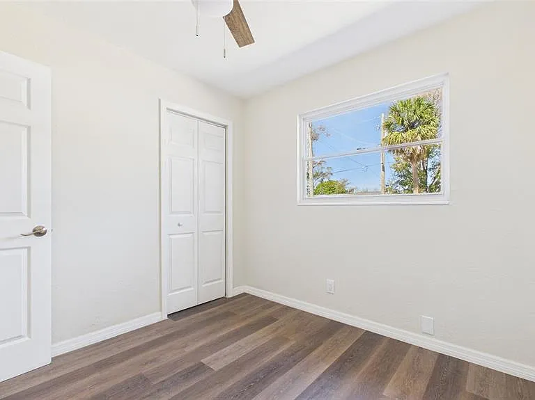 4418 W Fairview Hts — Photo 37