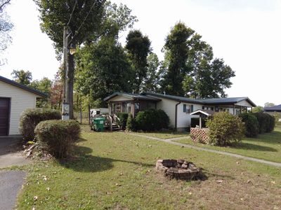 10056 E State Road 54, Bloomfield, IN, 47424