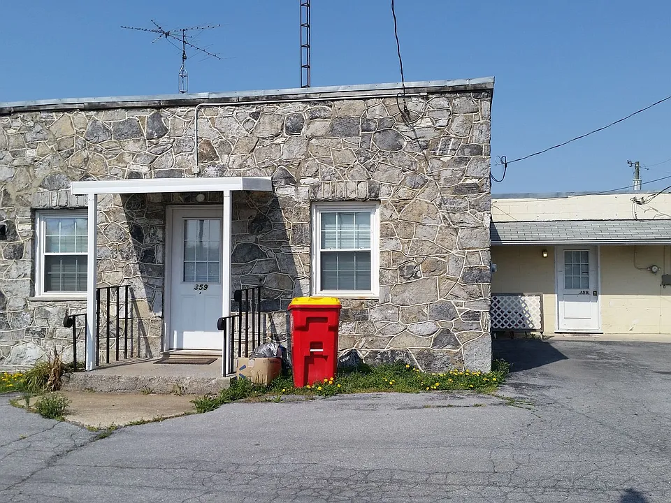 359 Eagle School Rd