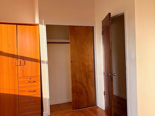 30-05 44th Street image 1 of 10
