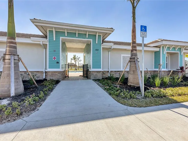 305 Ibiza Loop — Photo 30
