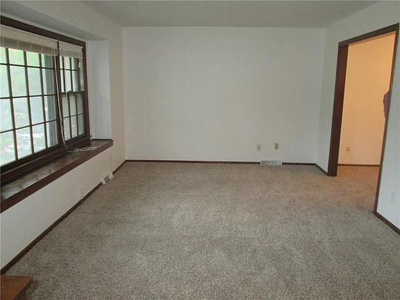 3rd image of 8000 E 118th St