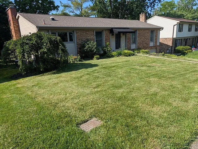 3470 Cherryhill Dr — Photo 8