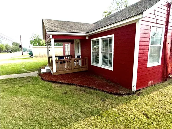 421 S Commerce St, Centerville, TX 75833