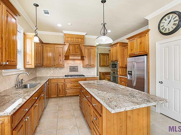 4th image of 36137 Bluff Meadows Dr