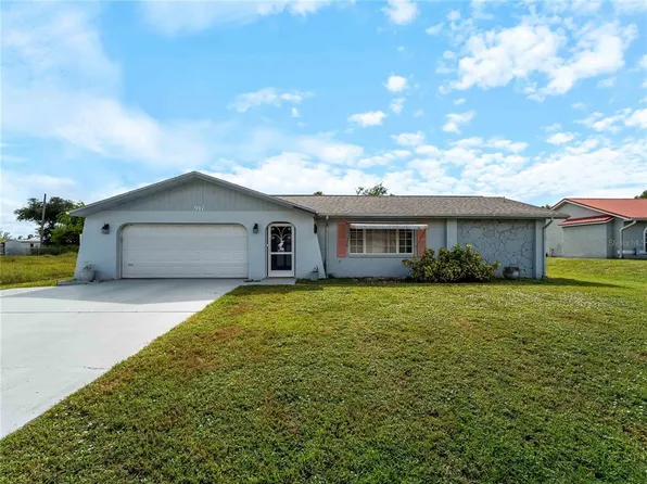 917 Great Falls Ter NW, Pt Charlotte, FL 33948