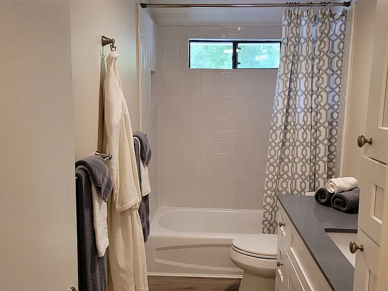 4509 Avenue B #B — Photo 14