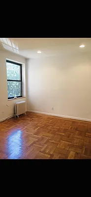 Rented by Bank Neary | media 11