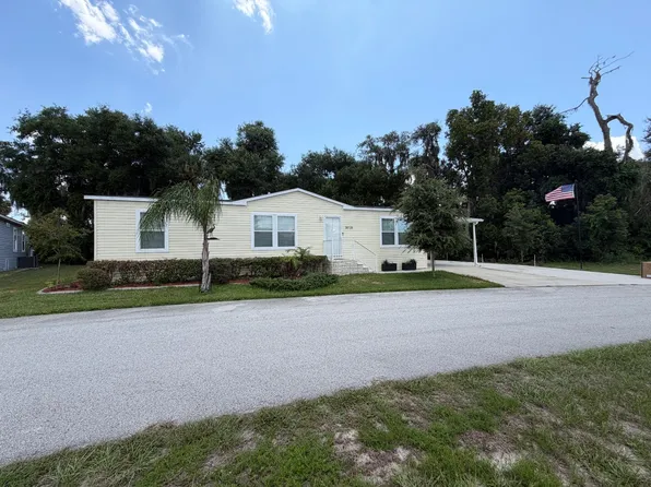 36126 Palm Breeze Ln, Grand Island, FL 32735