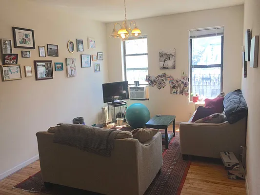 Rented by Sohayegh Enterprises Corp. | media 14