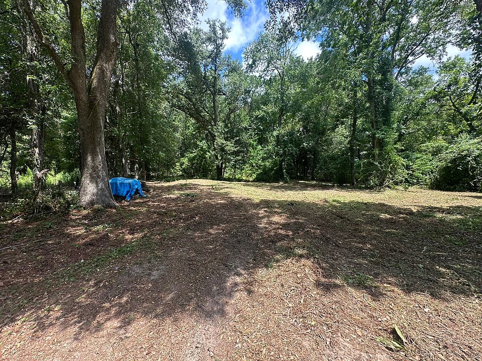 2nd image of 506 Society Rd