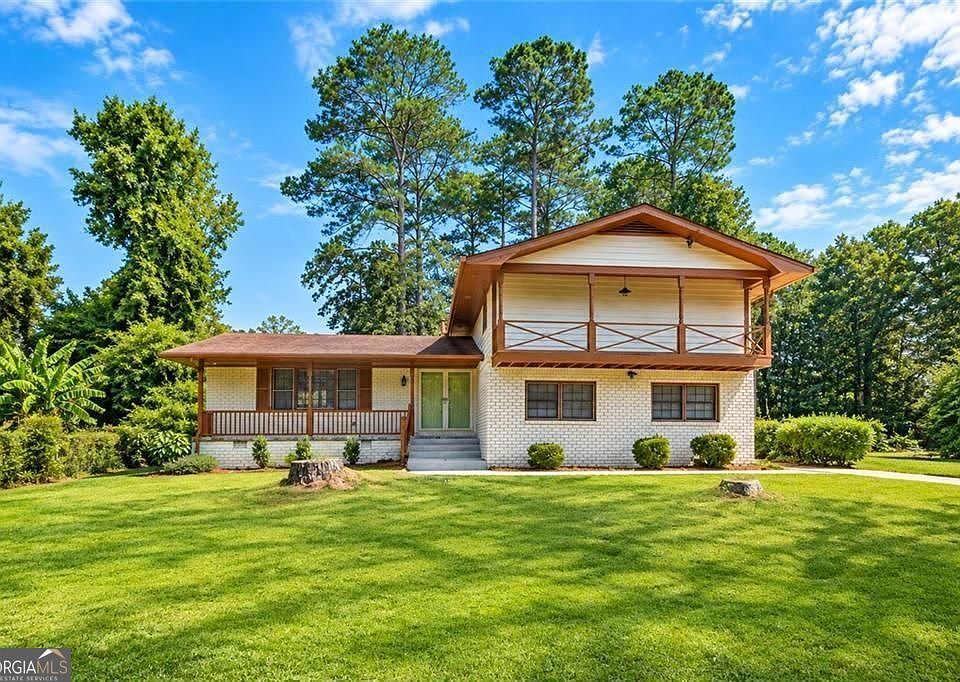1st image of 3076 Briarleaf Dr