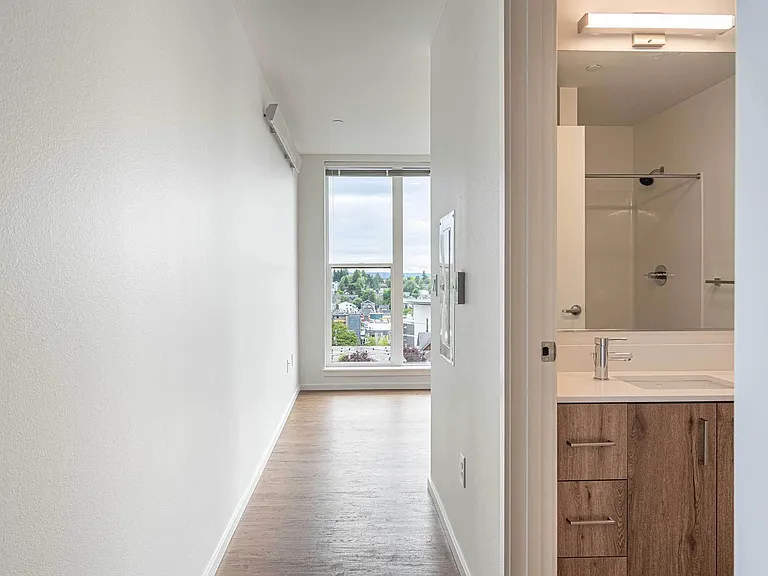 Eclipse Fremont Apartments — Photo 17