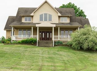 10503 W Kinsel Hwy, Vermontville, MI 49096