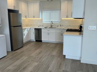 390 N Westwind Dr, El Cajon, CA 92020