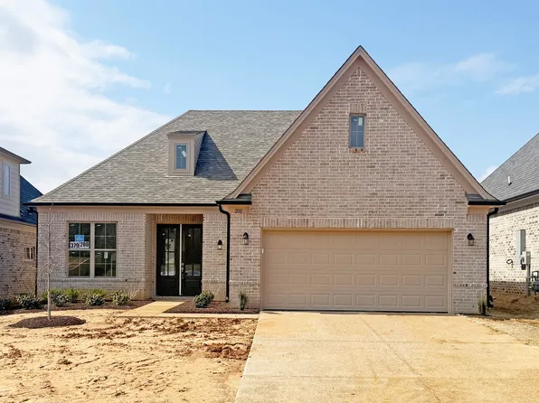 200 Green Willow Dr, Oakland, TN 38060