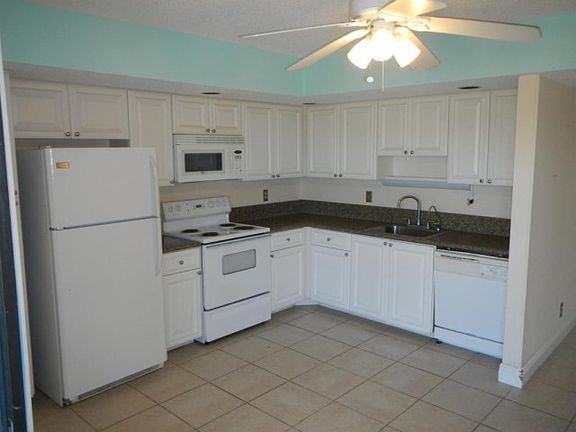 4th image of 5190 Las Verdes Cir APT 319
