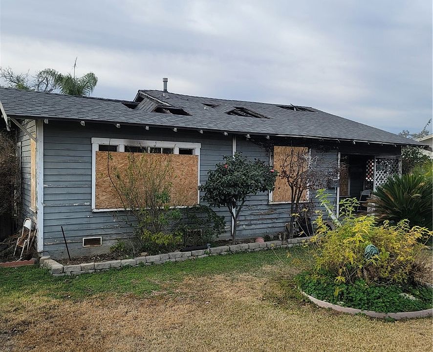 1st image of 572 West St