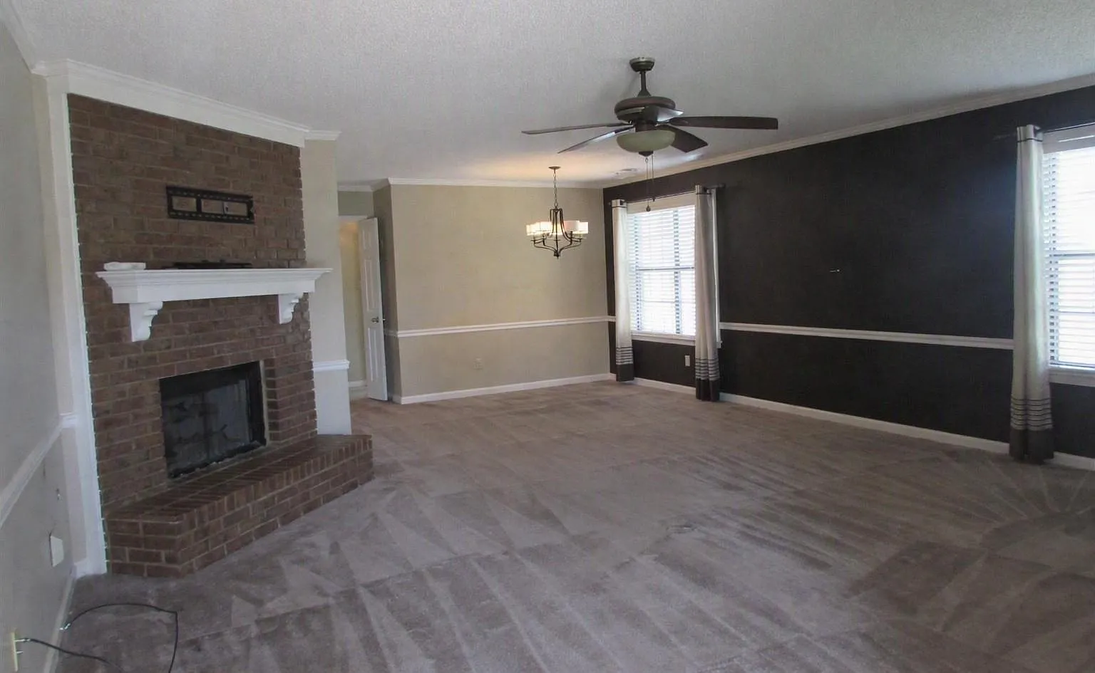 3 bed, 2.0 bath, 1591 sqft, $2,250 — Photo 2