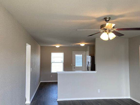 4th image of 10405 Brandi Kay Dr