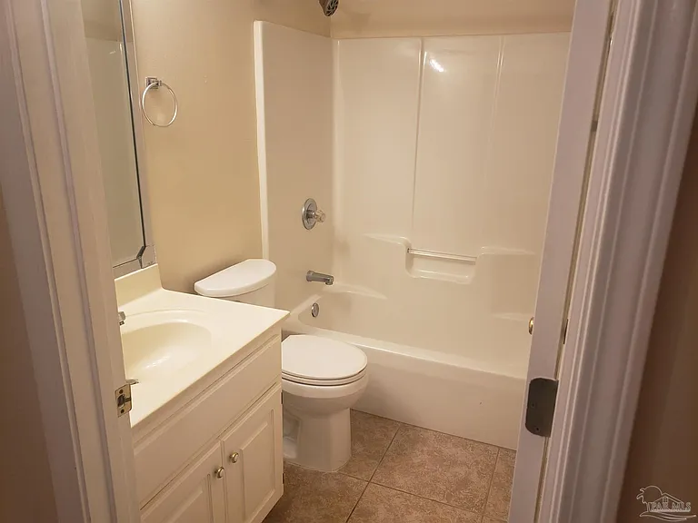 3469 Willow Ln — Photo 24
