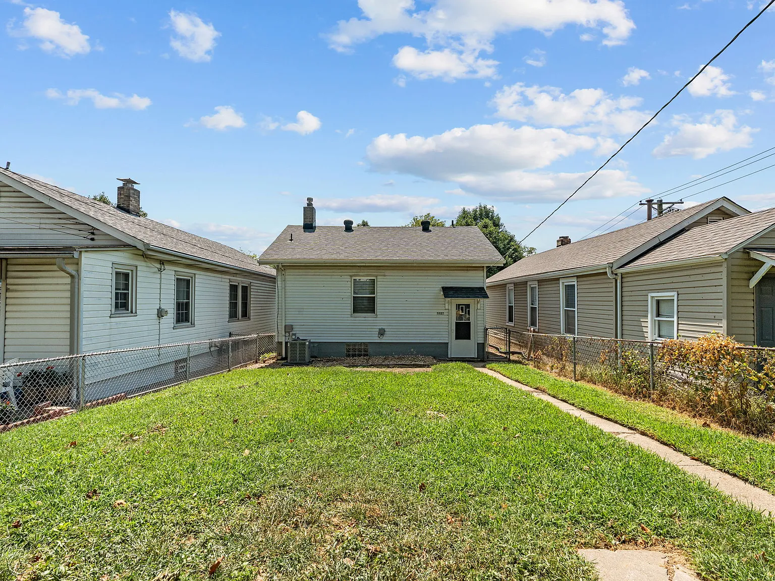 5927 Nashville Ave — Photo 2