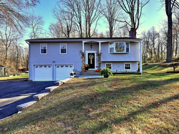 29 Dart Hill Road, Milford, CT 06461