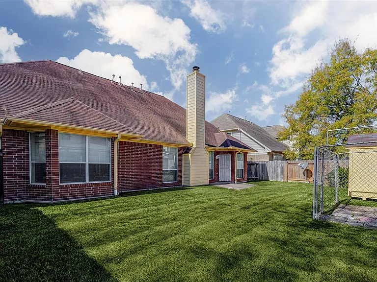 155 Perfidia Dr — Photo 10