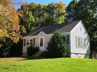 61 Park St, Houlton, ME 04730