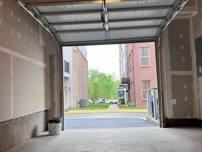 1 car garage