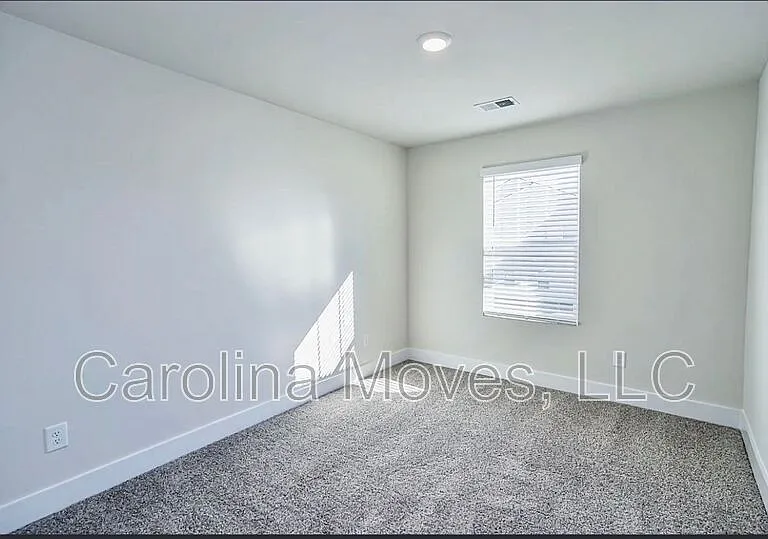 609 Purteview Pl — Photo 9
