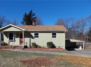 507 Clover Dr, High Point, NC 27262