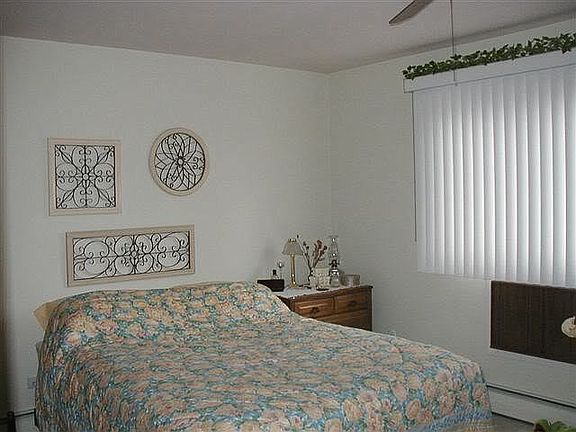 3rd image of 8541 Lotus Ave APT 718