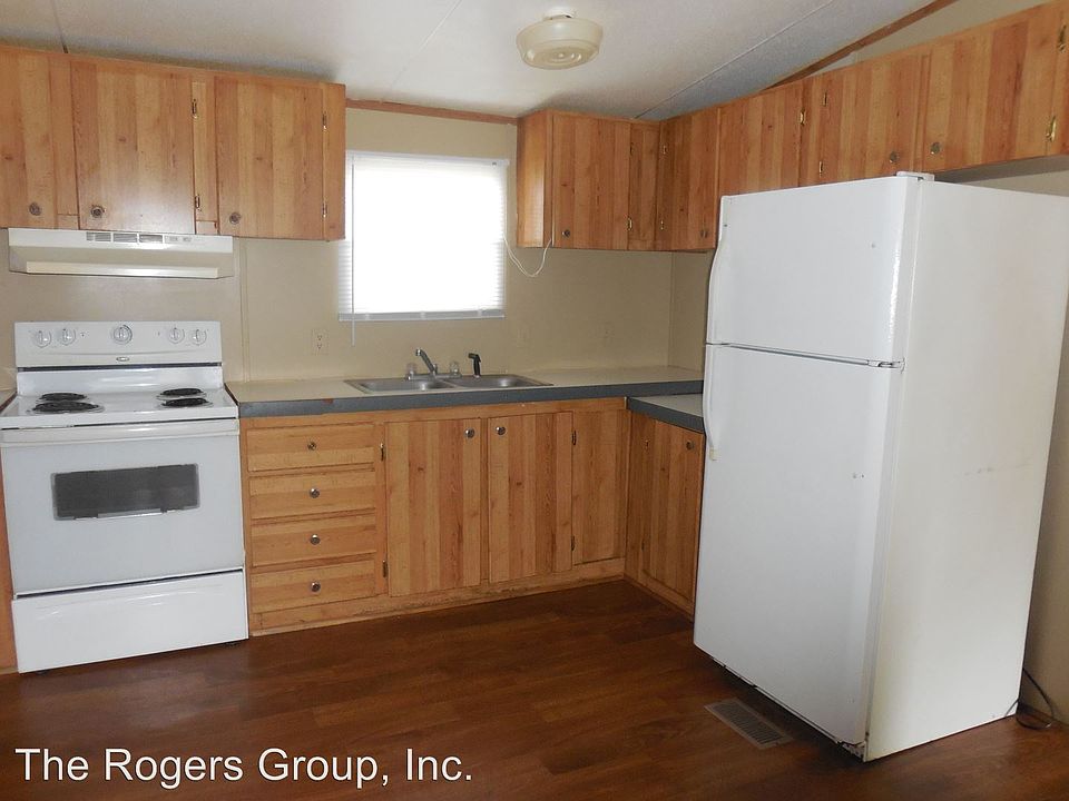 2nd image of 267 Pete Abbott Ln